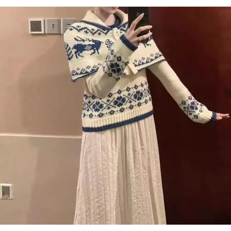 

Korean Retro Off-white Tifel Island Sweater Jacket Winter Atmosphere Short Cape Knit Top Girl