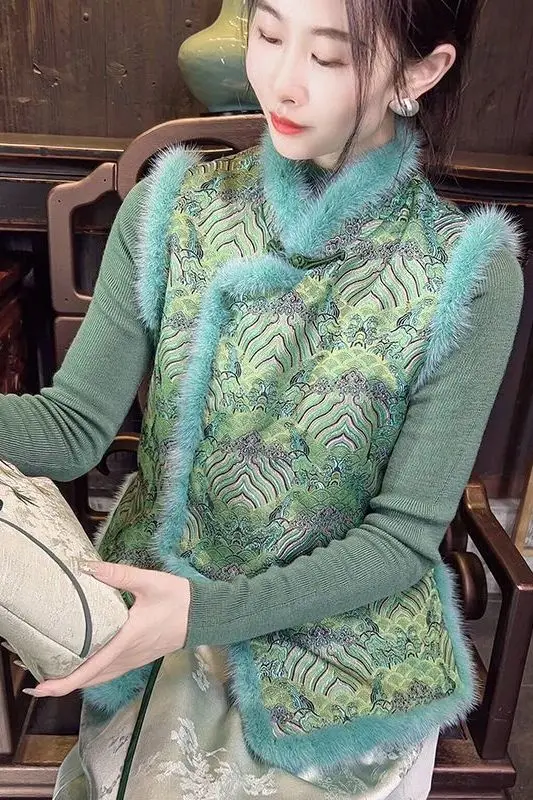 

Women Cotton Velvet Vest Coat New Chinese Style Winter Clothes for Andmothers Warm Button Design Faionable Loose Outwear TS523