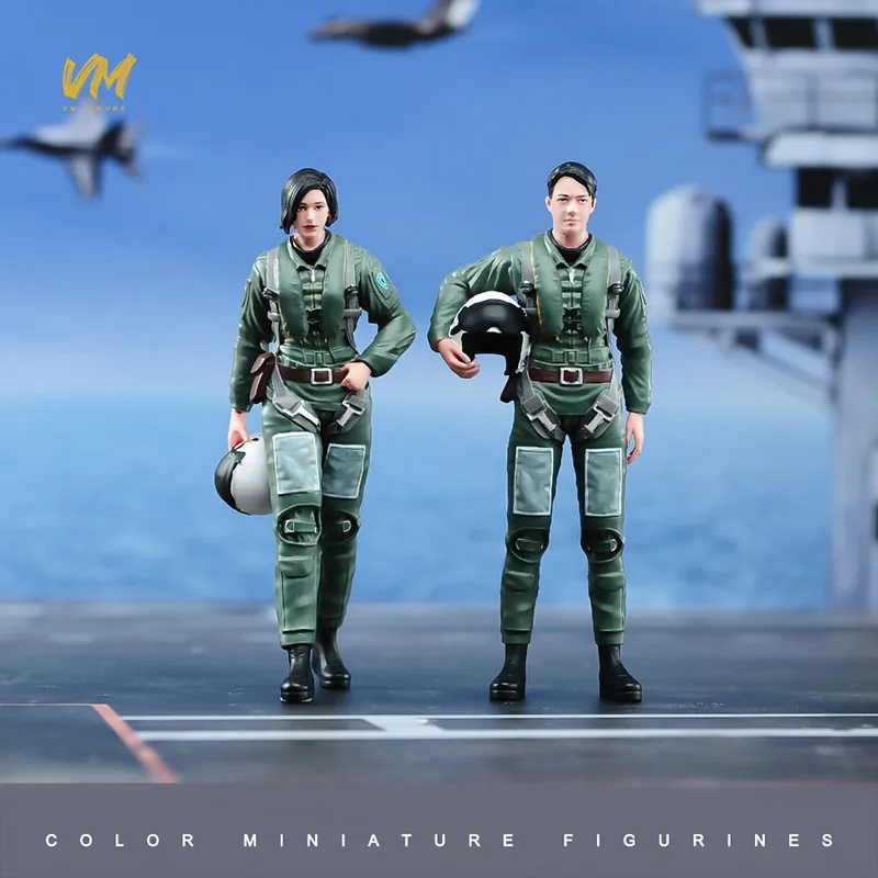 

Face Painted 1/18 1/24 Scale Male Female Pilots Figure Model Mini City Street Scene Display Photography Props for Collection
