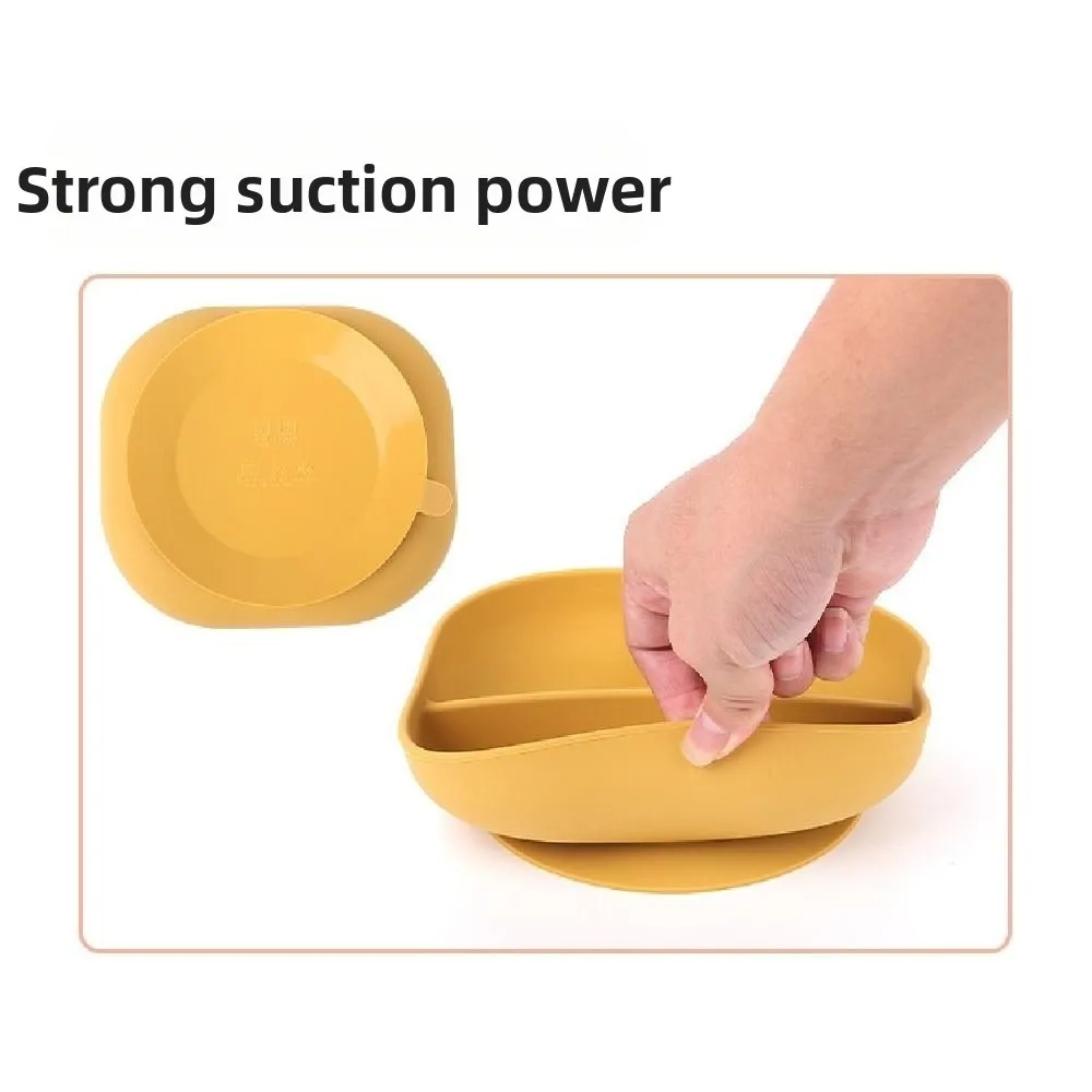 أطباق فطام الطفل على شكل دب كرتوني مضادة للانزلاق خالية من مادة BPA طبق مصاصة من السيليكون للأطفال مع غطاء طبق عشاء مقسم سهل التنظيف #2