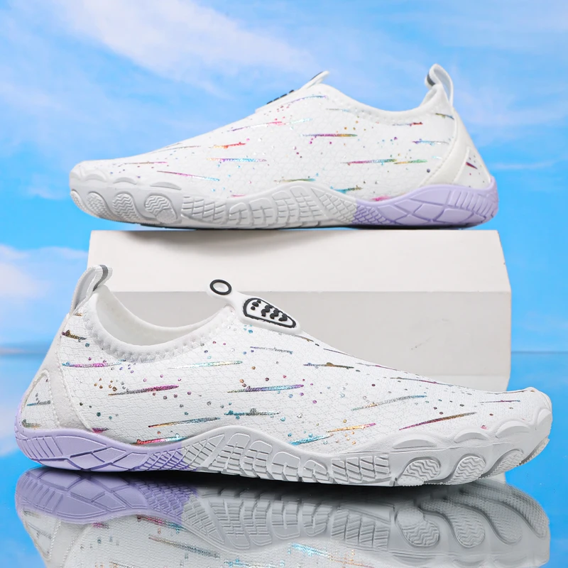 HKDQ Mens Slip on Water Shoes 여성용 맨발 아쿠아 슈즈 빠른 건조 로우 컷 미끄럼 방지 통기성 메쉬 고무 단독 수영 신발