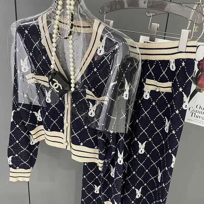 Nowa jesienna dzianinowa damska garnitur moda z dzianiny Socialite V-neck sweter krótki Top + spodnie szerokie nogawki zestawy dwuczęściowy strój