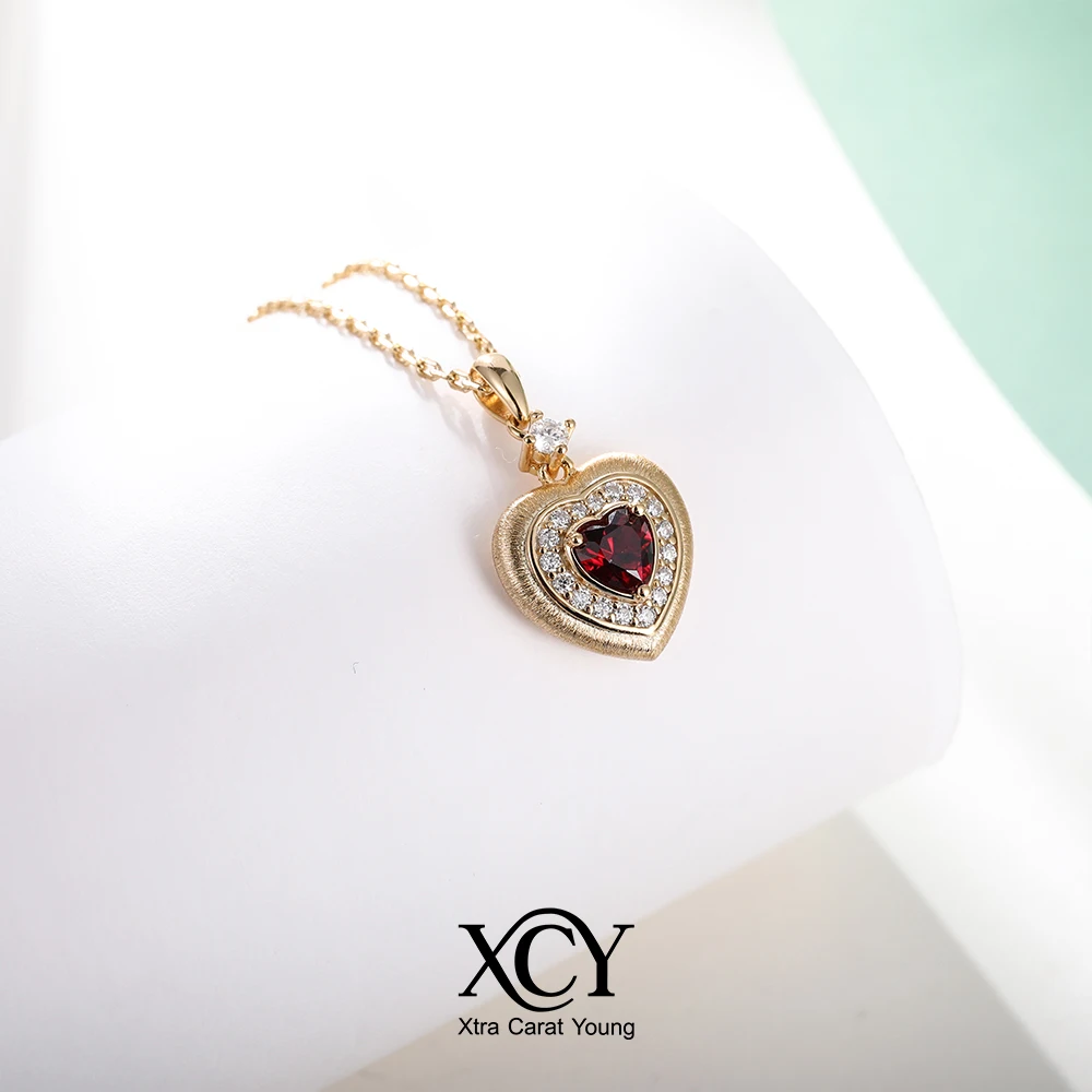 

XCY 925 Silver Lab-grown Ruby Heart Necklace for Women Moissanite Halo 14k Gold Plated Delicate Elegant Birthday Jewelry Gift
