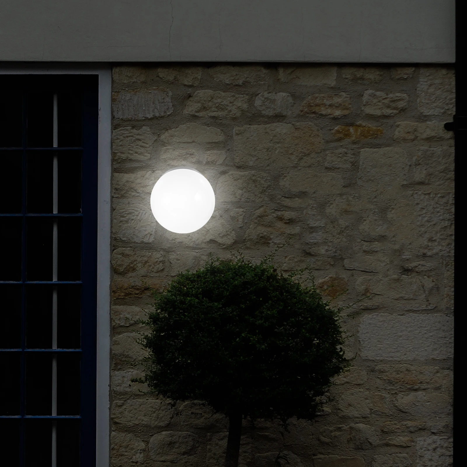 

LED Round Wall Lamp Stainless Steel Acrylic Compact Design Simple Style Wall Light for Home Cafe Bar Restaurant