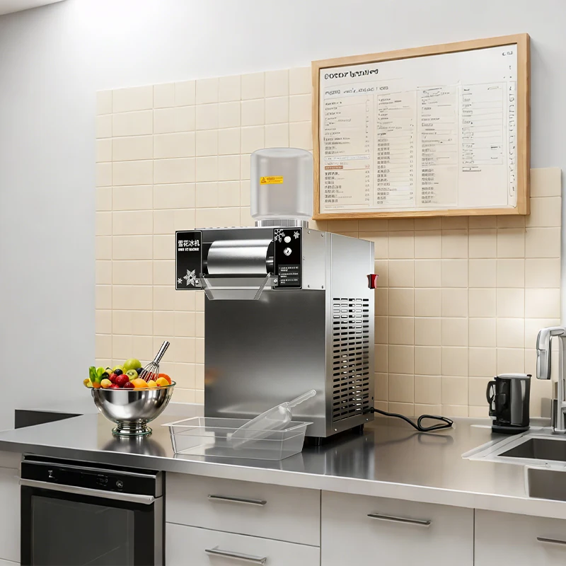 أربعة برميل صانع الثلج آلة حلاقة الثلج الحليب التجاري صانع تقطيع الجليد 1200 واط ندفة الثلج ماكينة حلاقة الثلج تبريد الهواء