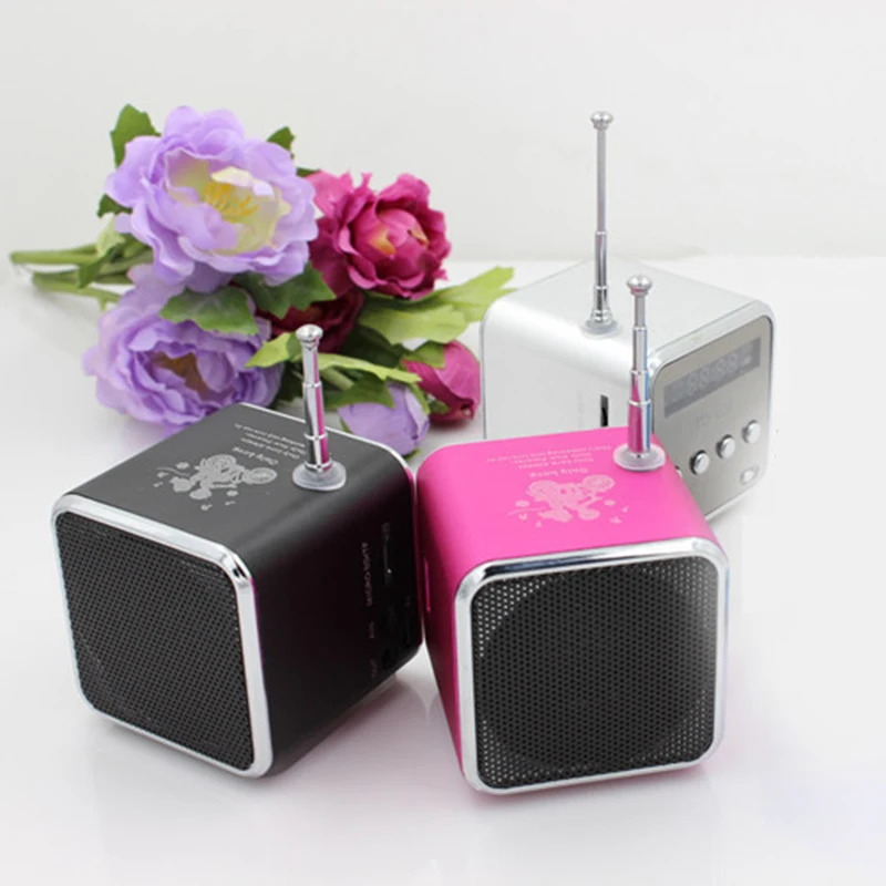 3.5mm Interface TD-V26 Portable Mini Speaker with Screen FM Radio Laptop MP3 Player Loudspeaker Card Audio Support Micro SD Card