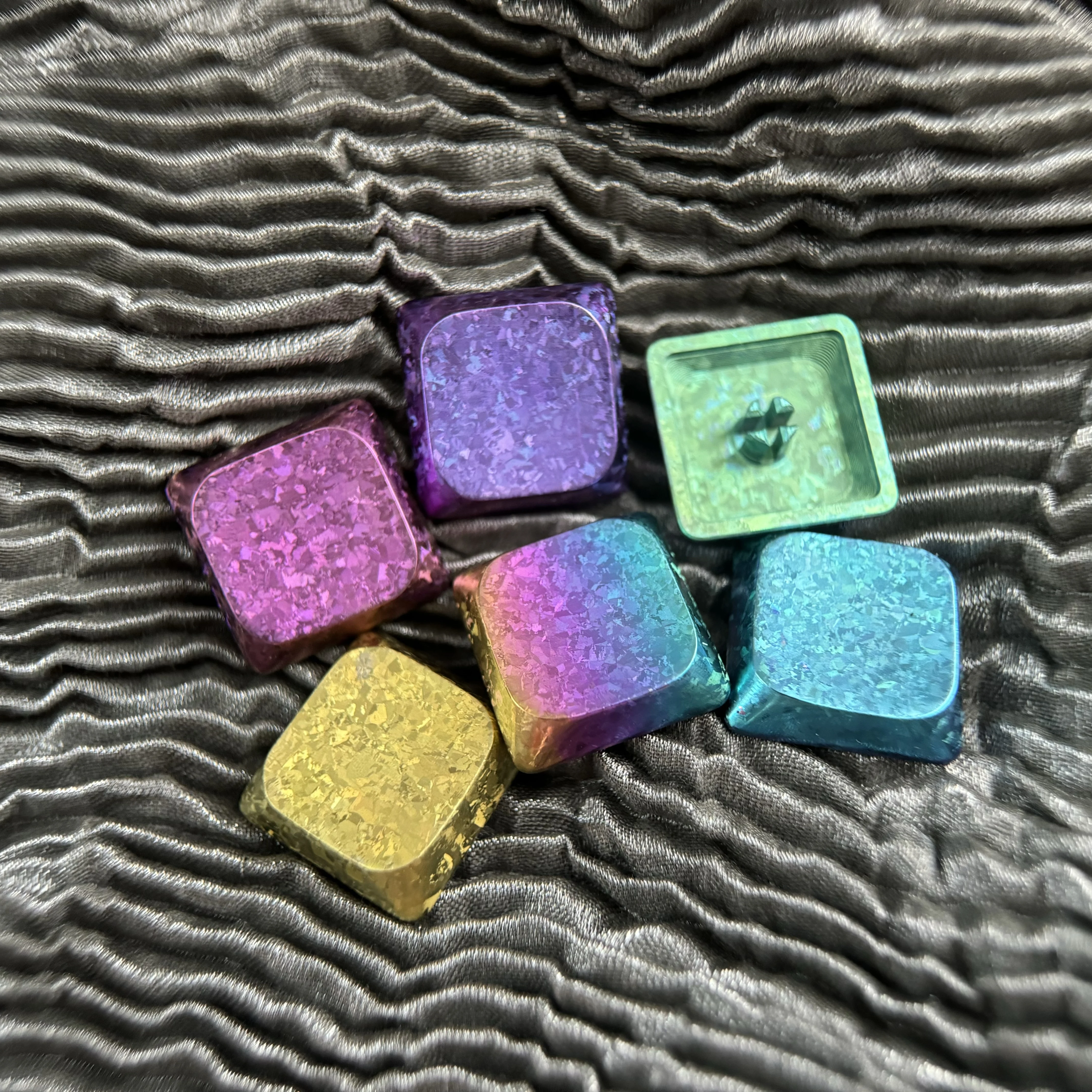 

Sovis Ice Crystal Keycap Низкопрофильные колпачки для клавиш Artisan из титанового сплава 4,7 мм Пользовательские колпачки для клавиатуры DIY Механическая клавиатура Игровой подарок