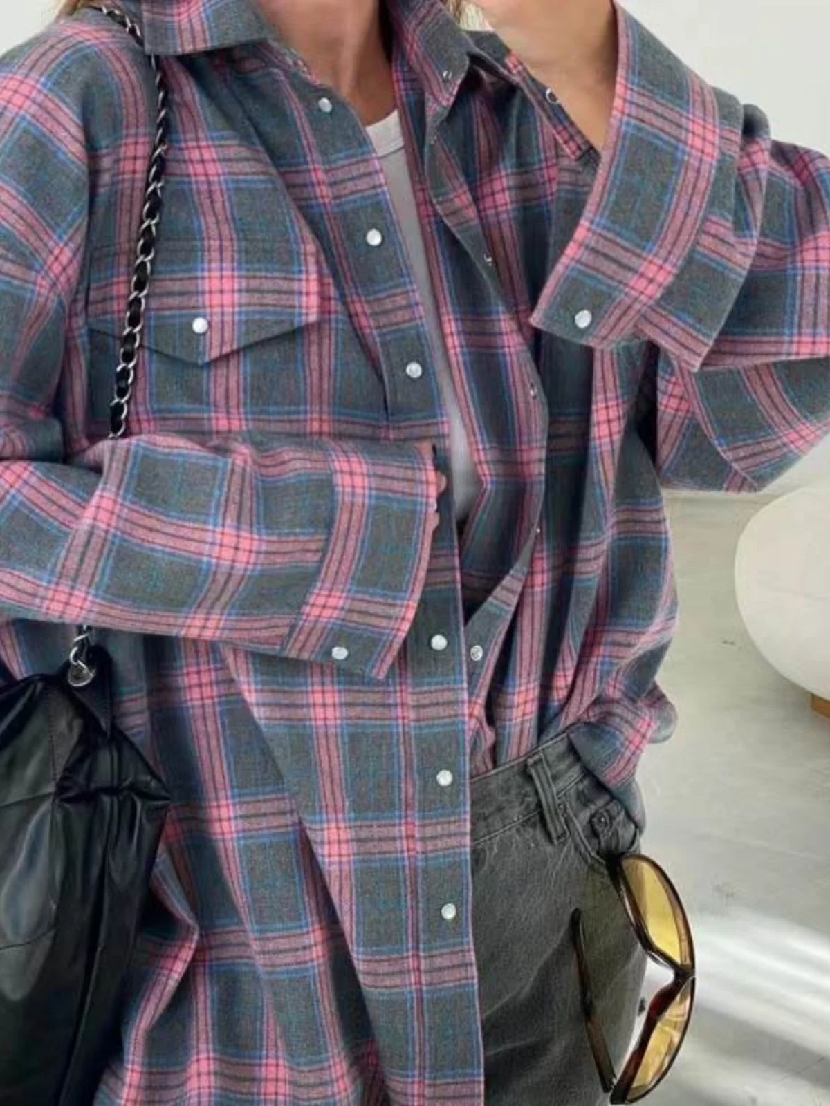 Retro suelto largo Sve irt con ket patrón a cuadros cuello de mujer cárdigan abierto Sle tela de poliéster ropa de otoño