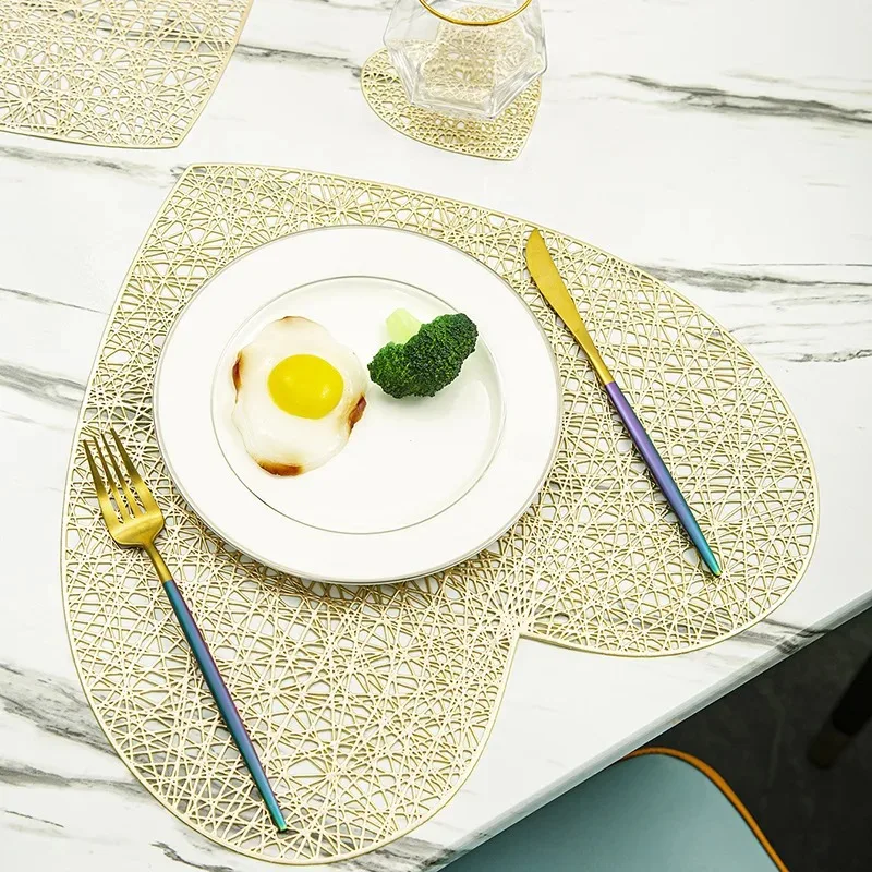Placemats Set of 1/4Pc Light Luxury Placemat Table Mat Wide Application PVC Table Decor Round Protector Mat Heat Resistant Pad