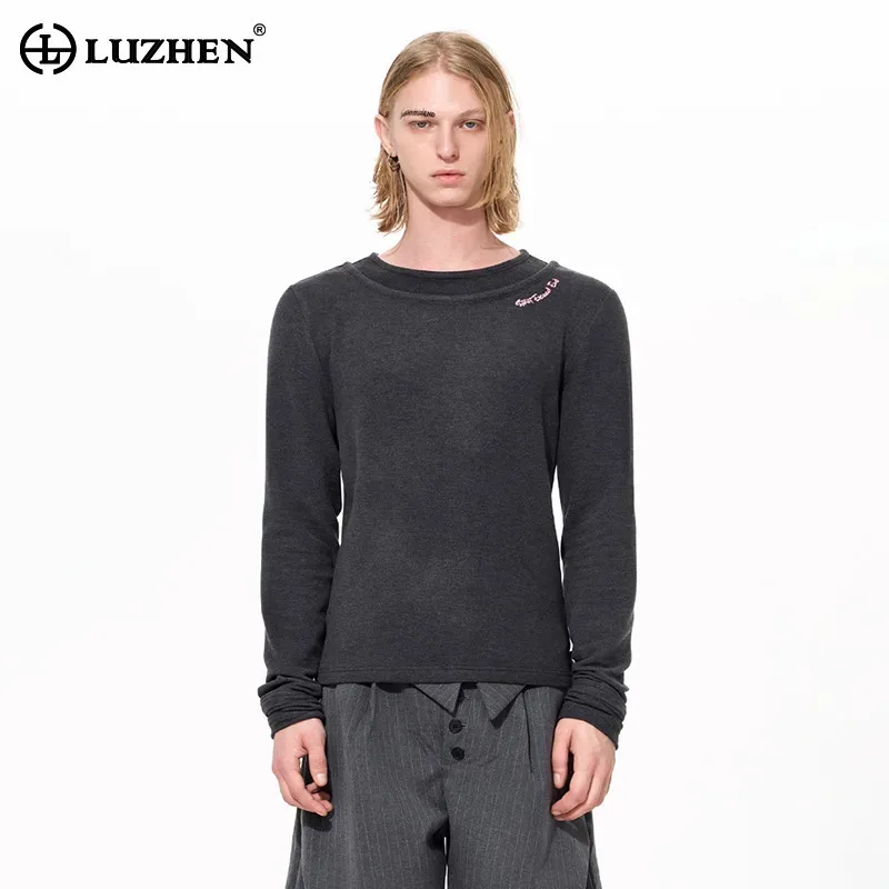 

LUZHEN 2025 New Double Layer Fake Two Piece Design Round Neck Sweatshirt Men's Fashion Handsome Embroidery Male Sweater JY5626