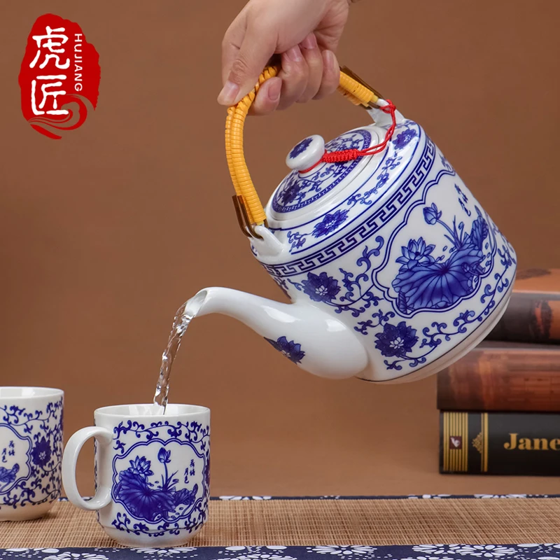 Jingdezhen Ceramic Teapot Household Large-capacity Blue and White Porcelain Handle Water Pot Chinese Style Tea Making Teaset