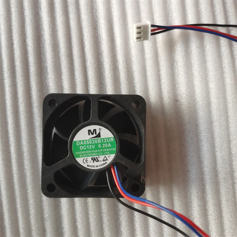 

DA05020B12UR 5020 12V DC 0.2A Brushless Cooling Fan 50x50x20mm 3 Pin FG Dual Ball Bearing
