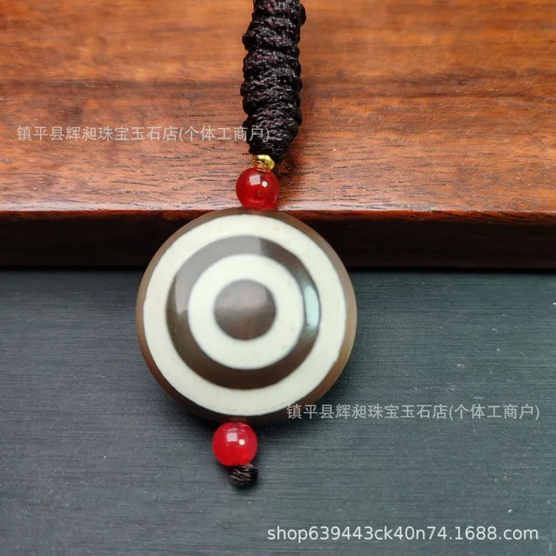 Antique Tibetan-Style Black White Sheep-Eye Dzi Beads With Patina And Weathered, Used As Pendants Or Accessories