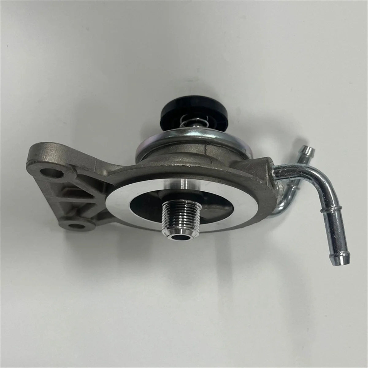 Diesel Pump Diesel Filter Primer Filter Base MR450555 MR481033 for Mitsubishi Pajero Montero V68W V78W 4M41—L49A