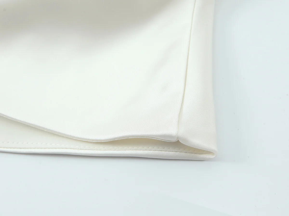 Blus Wanita DiYiG 2025 Musim Dingin, Model Baru, Tekstur Sutra Satin, Desain Draped, Retro, Lengan Panjang, Chic, Hiasan Pita di Belakang, Atasan Wanita