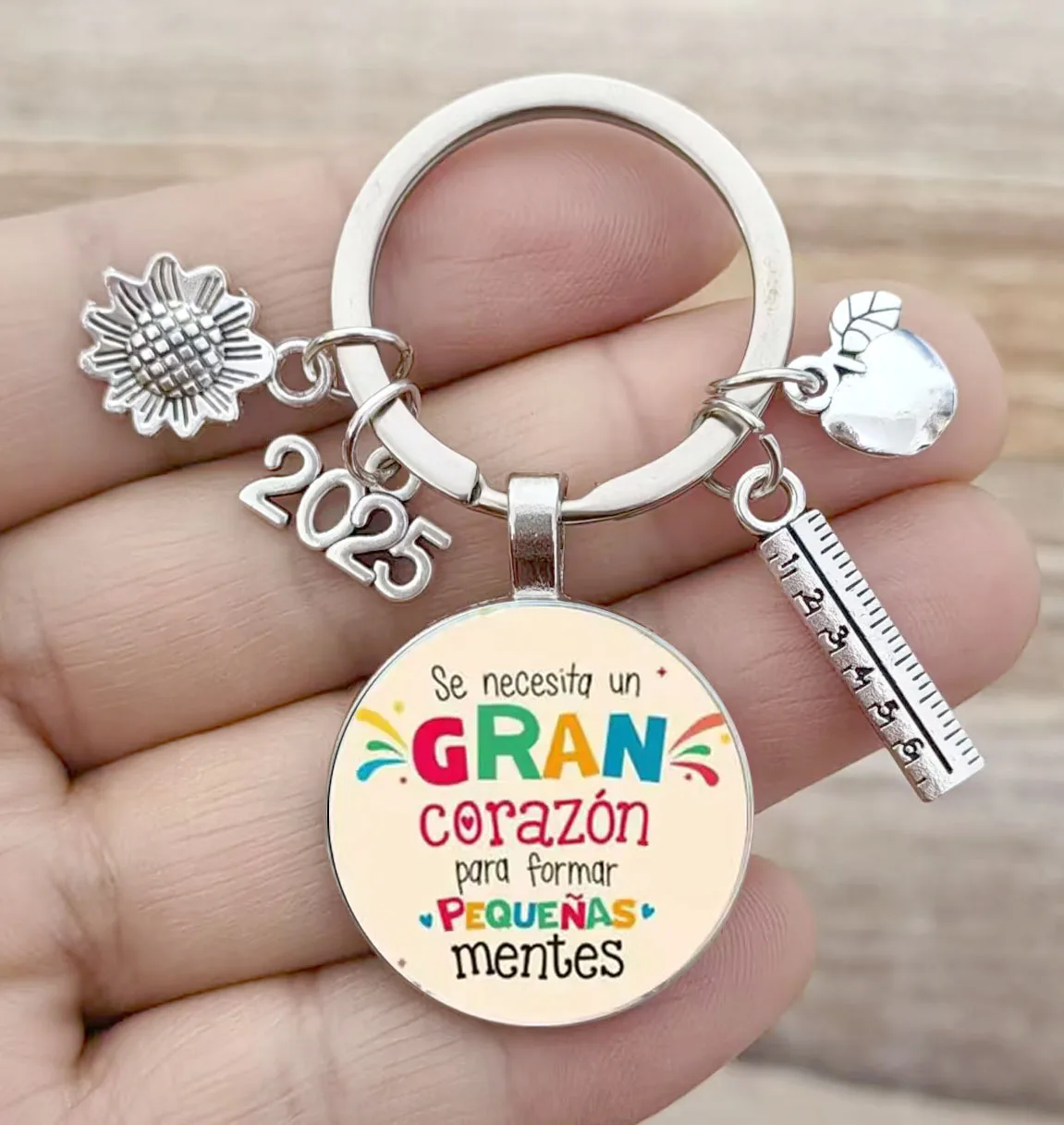

Llavero con texto de agradecimiento para profesores, colgante de cristal, llavero de coche para profesores, novedad de 2025