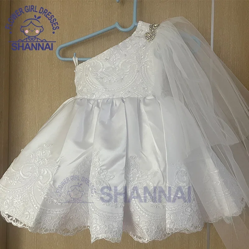 

Custom Made White One Shoulder Flower Baby Girl Dress First Communion Lace Princess Wedding Beauty Pageant Dream Kids Birthday G