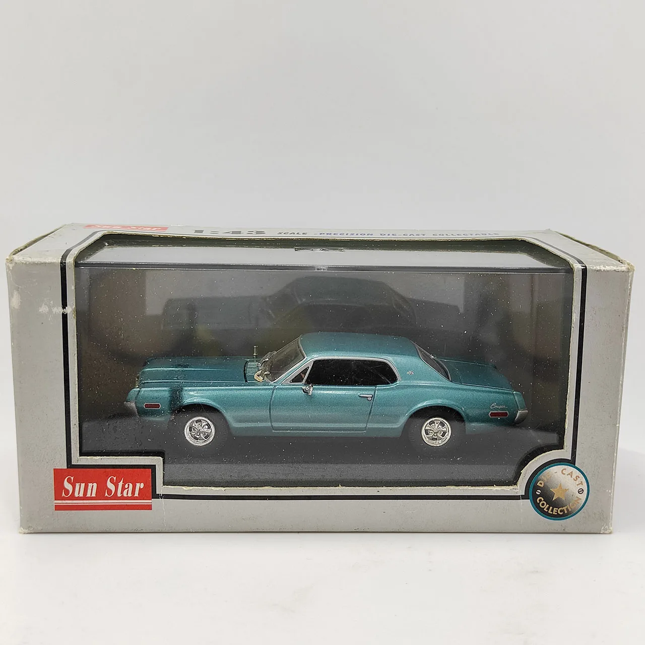 

Литой под давлением SUN STAR масштаб 1:43 MERCURY COUGAR 1968, модель автомобиля из сплава, Коллекционная игрушка, подарок, сувенир, украшение для дисплея