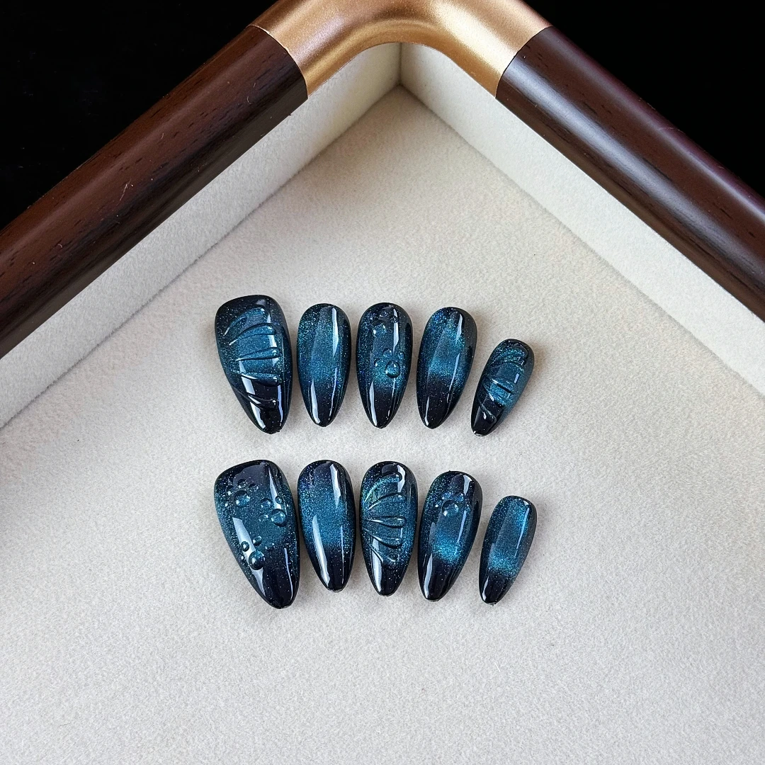 10pcs High-end Simple and retro style, hand-painted waterdrop pattern, dazzling blue cat-eye effect handmade fake nails