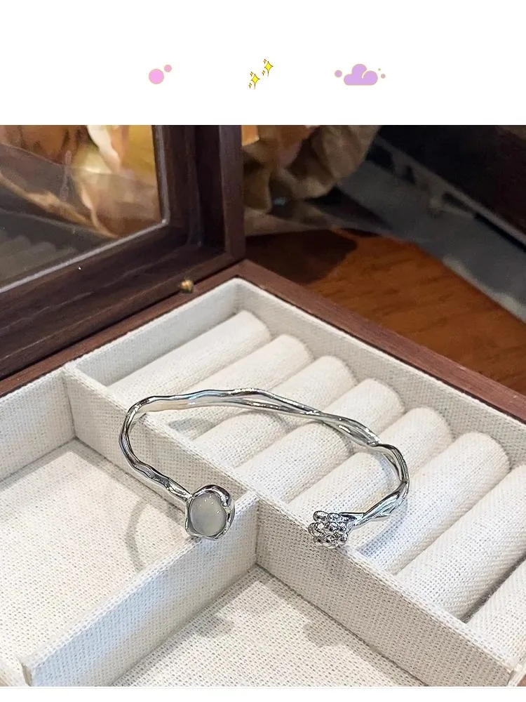Silver Flower Moonstone Bracelet Girls' New Plain Ring Bracelet Light Luxury Niche Exquisite Bracelet Jewelry