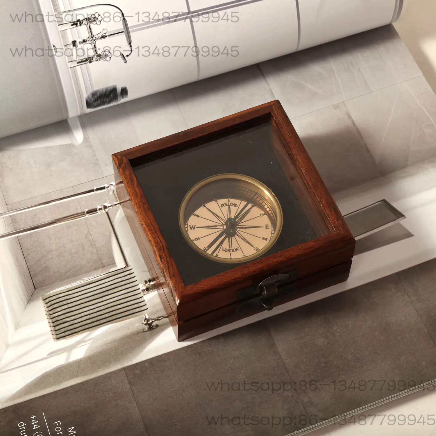 

India Imported British Brass Compass Vintage Pirates of the Caribbean Compass with Wooden Box Outdoor Mountaineering Camping