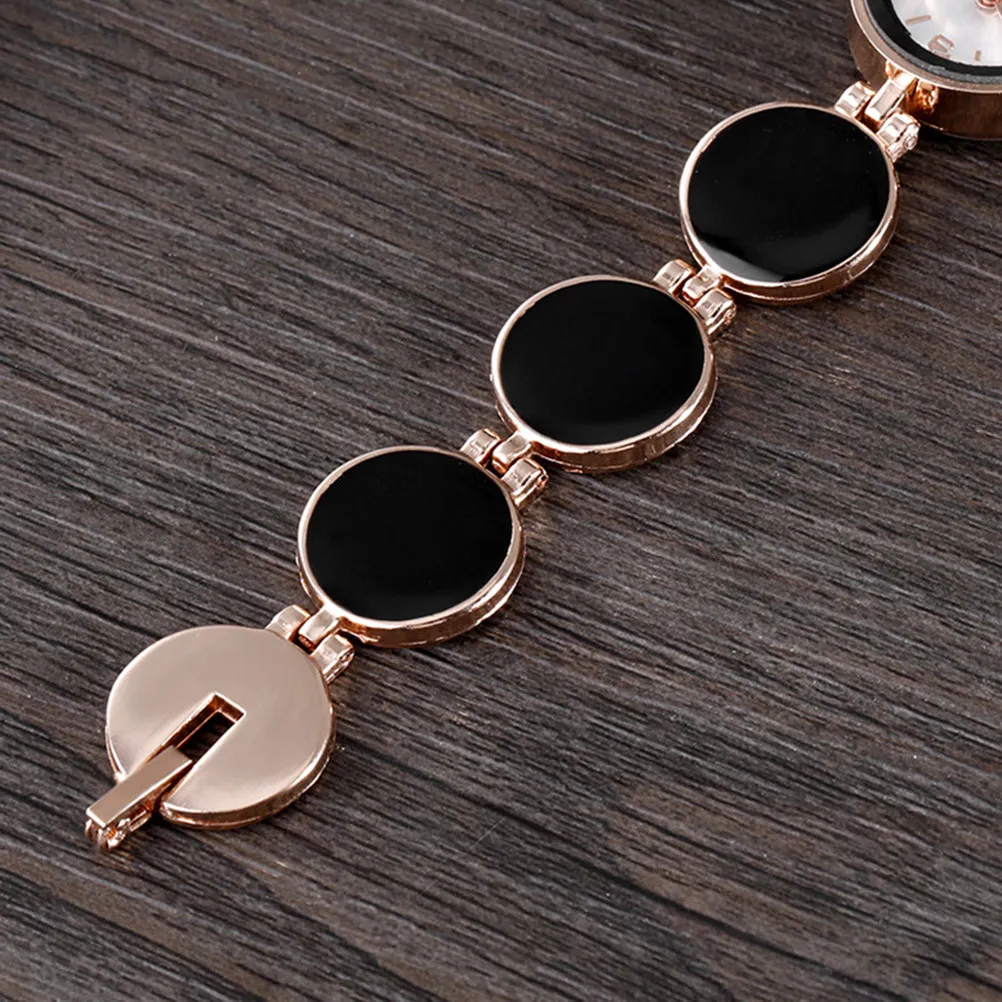 Elegant Lady Metal Quartz Bracelet Watch Black Scratch Resistant Casual Women Watches Quartz Watch Casual Watches for Women