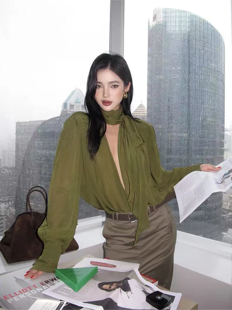 

Винтажные зеленые повседневные рубашки женские французские свободные элегантные блузки с бантом на шнуровке с v-образным вырезом Y2K осенние офисные женские шикарные топы с длинными рукавами