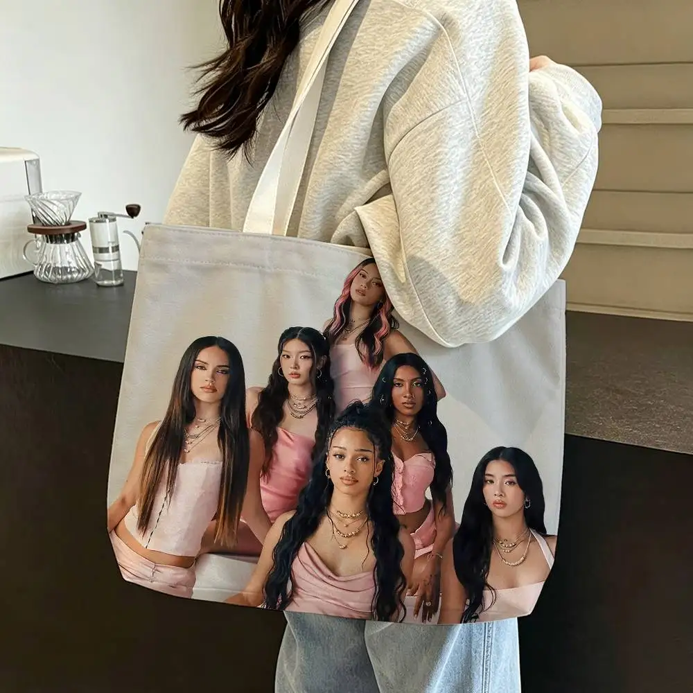 Y2K Pop K-KATSEYE Girl Group Large Capacity Cotton Polyester Zipper Tote Shoulder Bag