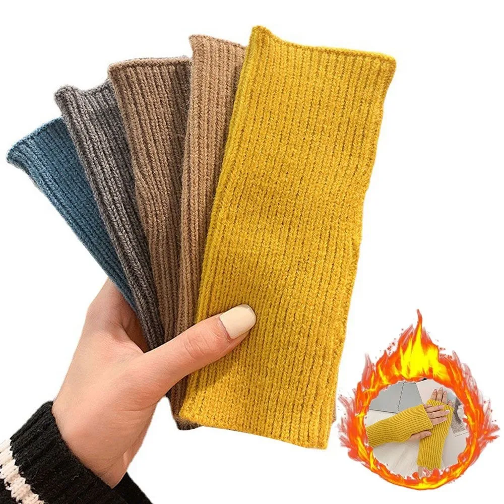 ถุงมือไหมพรมครึ่งนิ้วสีพื้นแบบใหม่ ถุงมือครึ่งนิ้วแบบถัก อุ่นสบายสำหรับฤดูหนาวสำหรับผู้หญิง