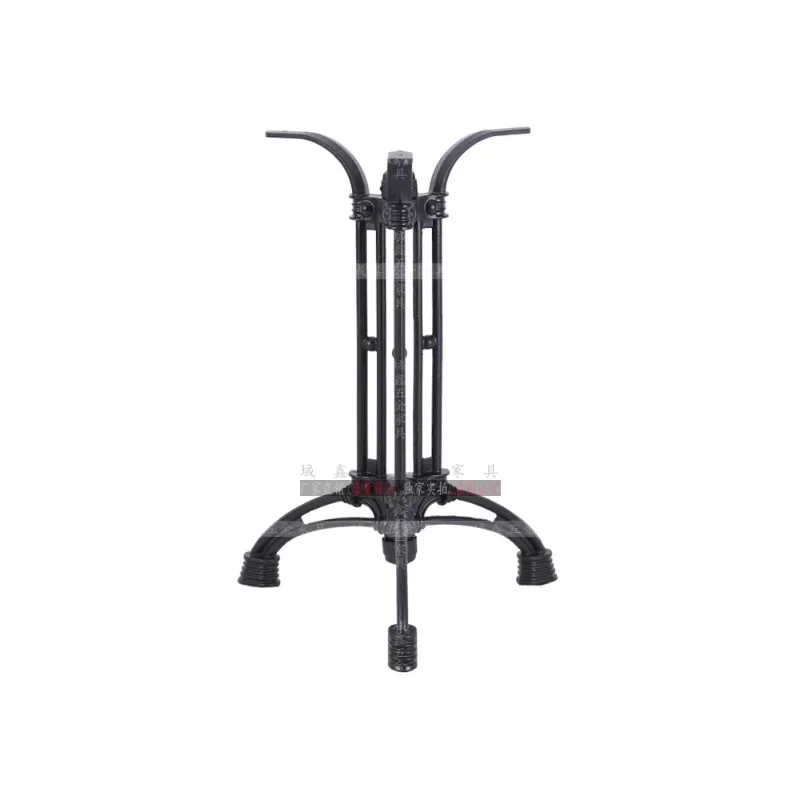 

Outdoor European retro metal wrought iron rack, baking paint, cast iron, horseshoe foot, octopus four claws, dining table foot,