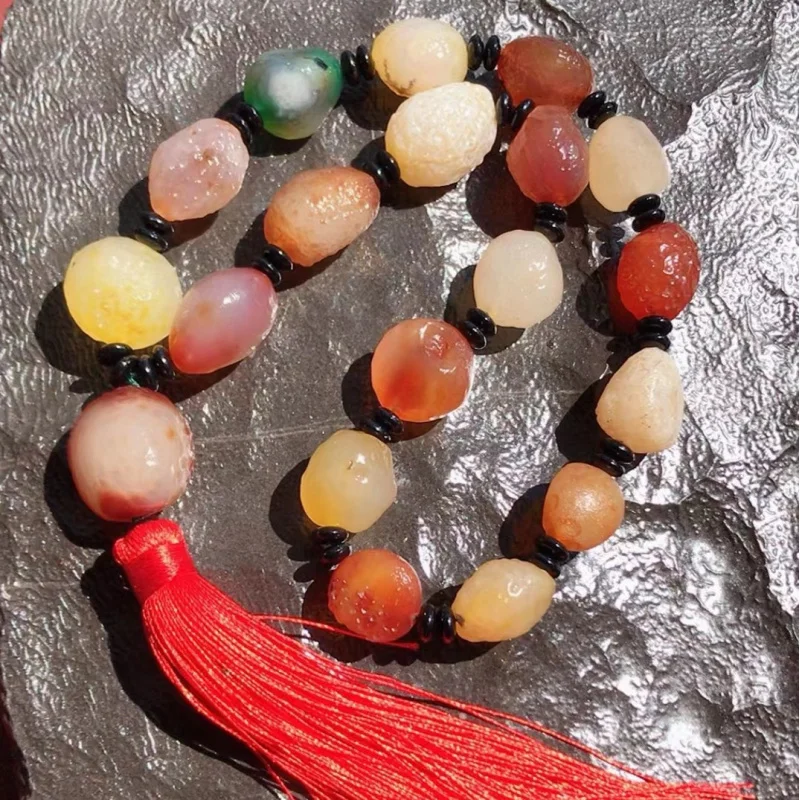 Alashan Gobi Agate Beads 18 Pieces Handheld Necklace