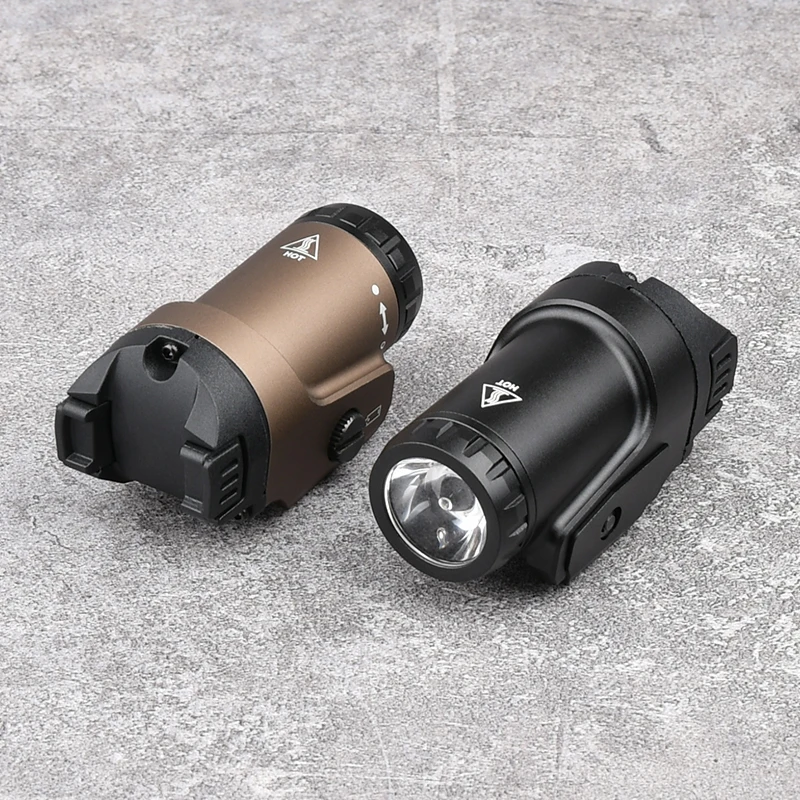

WADSN Tactical Metal Pistol Flashlight 800lumen Powerful Strobe Light Hunting Airsoft Accessories For 20mm Picatinny Rail Mount