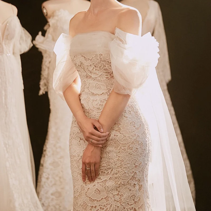 

French Off-Shoulder New Bride Forest Style Outdoor Gown Elegant Vintage Lace Mermaid Light Gown with Three-Dimensional Flowers