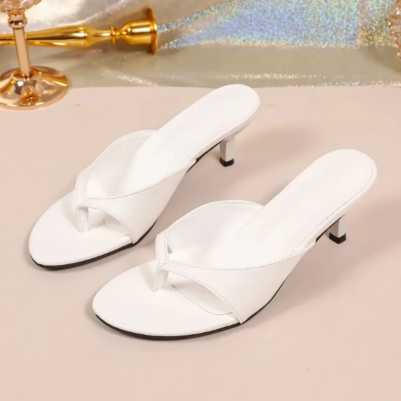 Summer Elegant Square Toe Sexy Clip Toe Low Heel Flip Flops 2026 Fashionable  New Comfortable Plus Size Women's Shoes