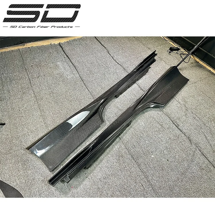 Hochwertiger Kohlefaser-Diffusor für Ferrari F8 Body Kit OEM