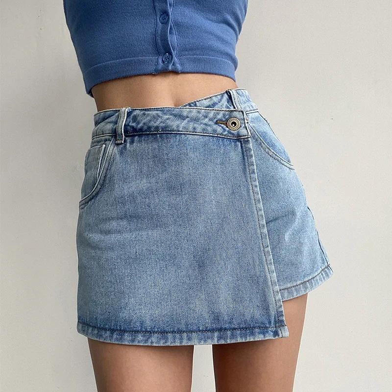 Women Denim Skirts 2026 New Light Wash Denim Skort Women High Waist A Line Design Style Slim Fit Casual Denim Shorts Chic