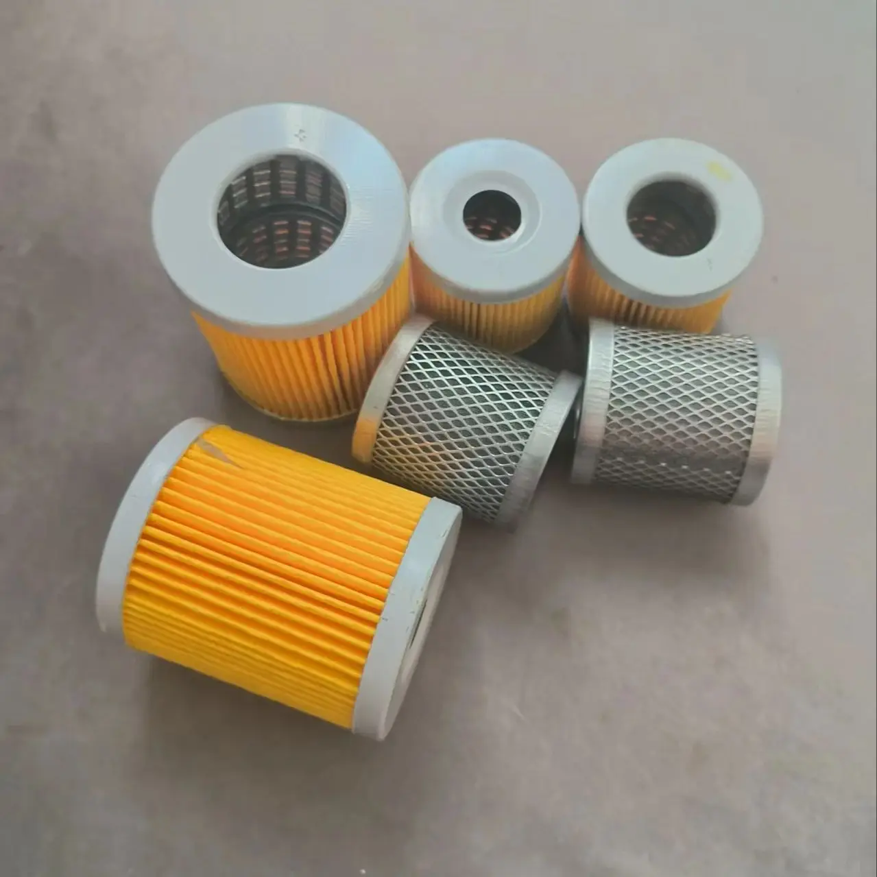 

2 фильтрующие элемента C0506 CX0506