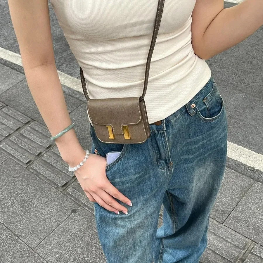 حقيبة كتف صغيرة من الجلد الطبيعي على شكل حرف H، سلسلة أنف خنزير، بصمة يد من جلد البقر، أحمر شفاه، حقيبة مربعة صغيرة، طراز عتيق