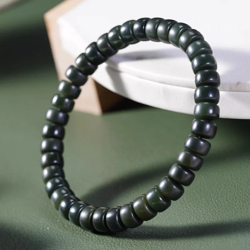 

Hetian Jade Qingyu Straight Cut Surface 4 ✘ 6 Tablets Outing Bracelet