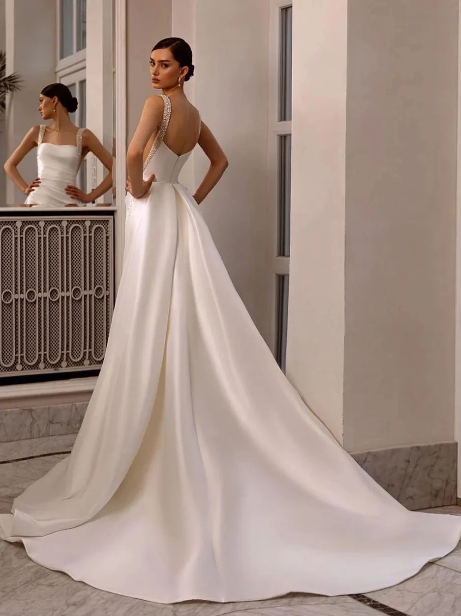 Abiti da sposa con colletto quadrato abiti da sposa senza maniche in raso senza schienale paillettes Boho abiti semplici per la sposa 2024 abiti da sposa