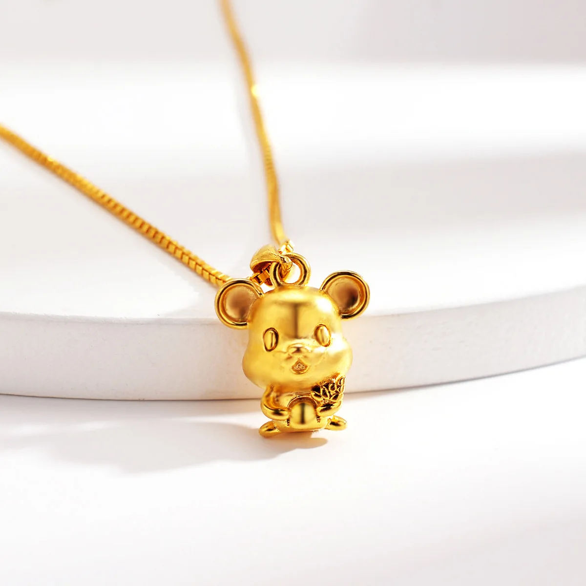 Boutique AU999 gold necklace zodiac rat pendant 24K pure gold ladies clavicle chain twelve zodiac rat pendant