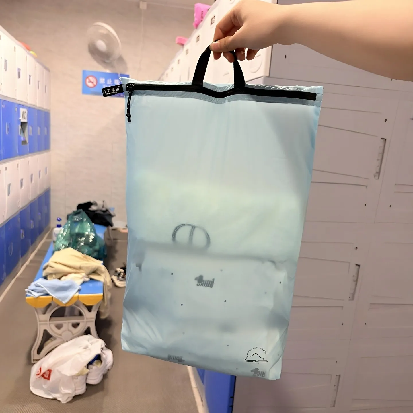 大容量防水トラベルバッグ短期旅行ハンドヘルドフィットネス新しい軽量スポーツトラベルバッグ女性のための出張用