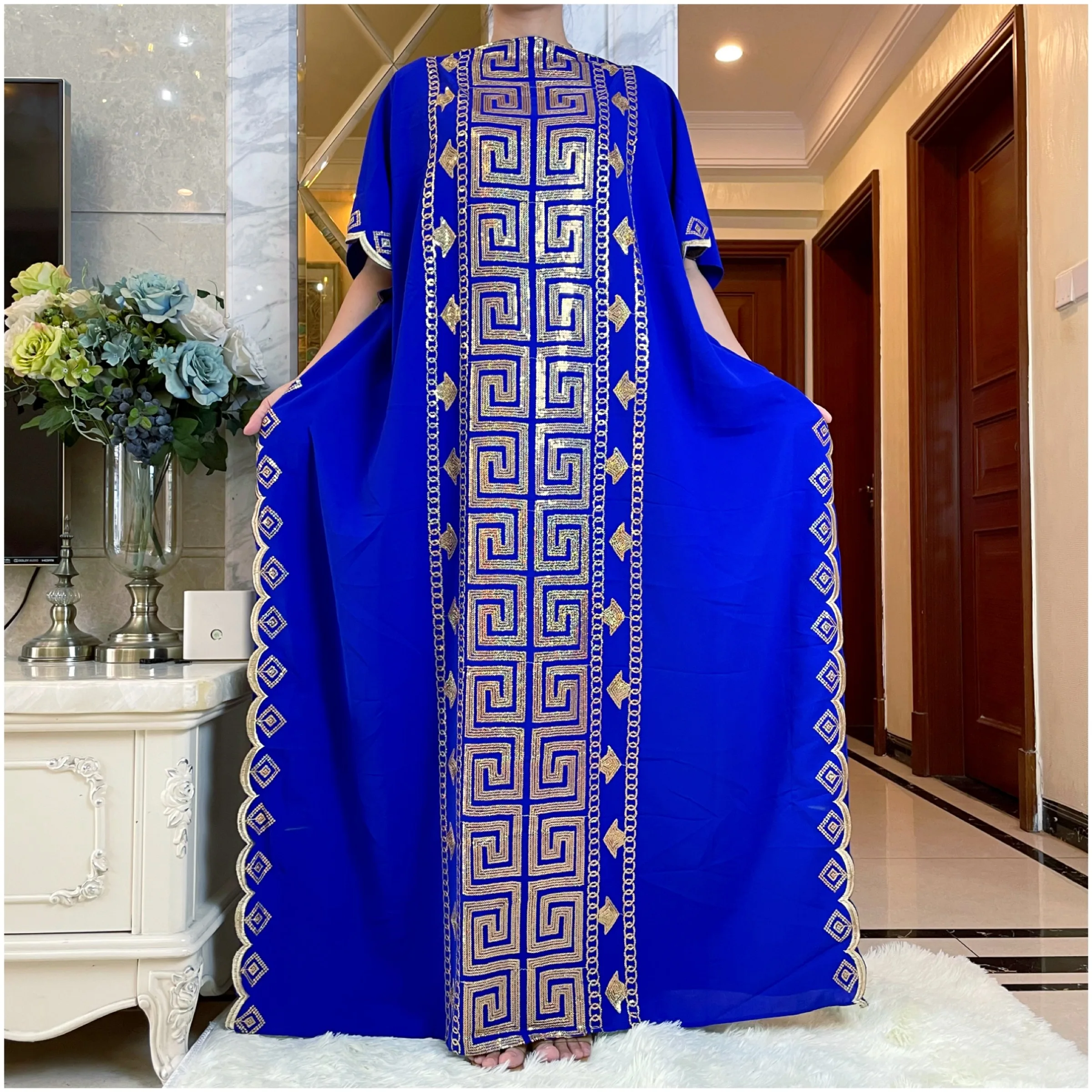 African Women Dress Sequin Embroidery Dubai Femme Luxury Muslim  Abaya For Women Kaftan Islamic Clothing Wth Scarf DR014