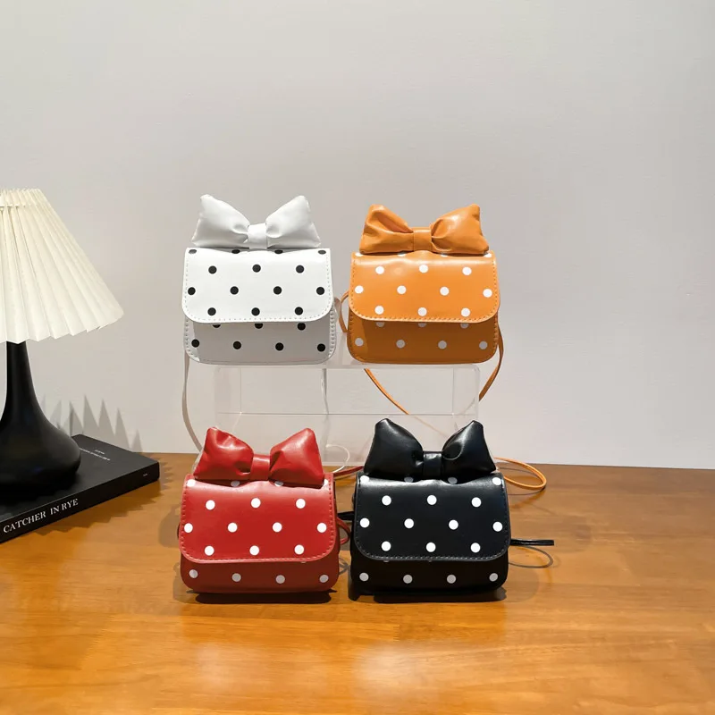 

2025 New Adorable Mini Square Bag for Women, Chic Underarm Shoulder Crossbody, Stylish Compact Purse, Cute & Versatile​