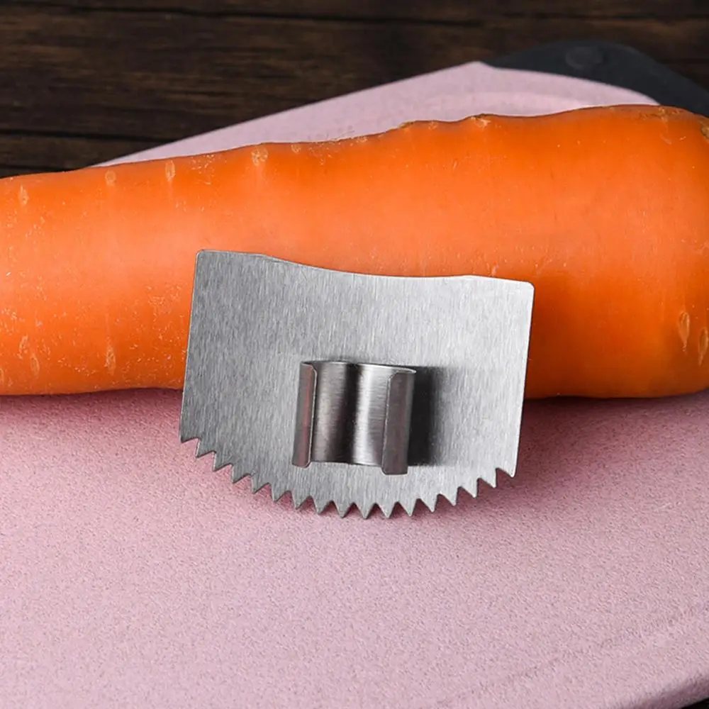 Stainless Steel Vegetable Cutting Finger Guard Anti-cut Protecter Safely Tools Guard Vegetable Gadgets Fruit Hand Kitchen F C1X6