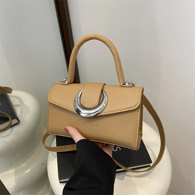 Retro fashion simple texture handbag  spring new foreign style solid color shoulder messenger bag small square bag women