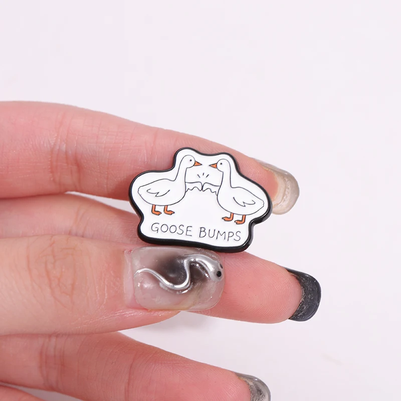 エナメルピン,ユーモラスでかわいい動物の形をしたバックパック,バックパック,帽子アクセサリー,お友達へのギフト