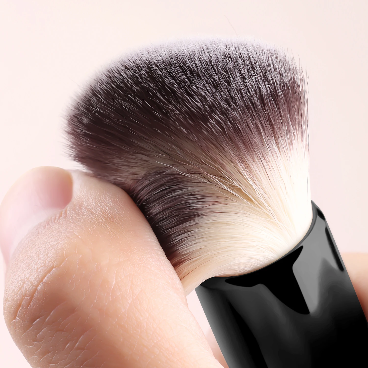 Single Powder Contour Blusher Foundation แปรงแต่งหน้าปุยและนุ่มหัวกลมทักษะการขัดภาพวาดเครื่องมือความงาม