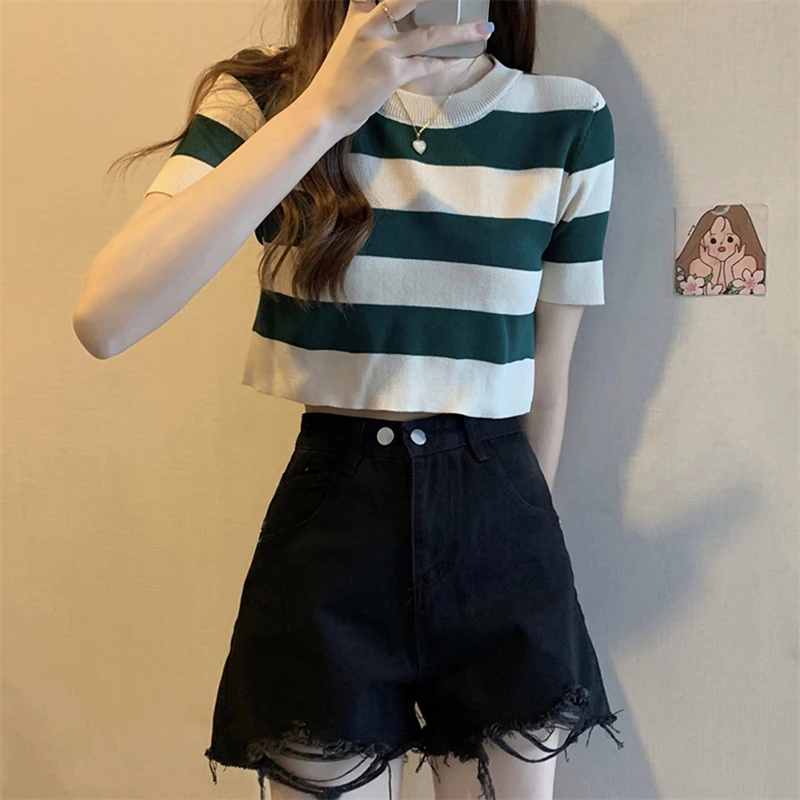 Summer Leisure Vintage Striped Short Sleeve Knitted T-shirt Women Round Neck Slim Crop Top Dojazdy do pracy