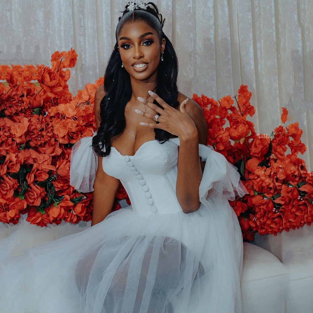 

Simple Wedding Robes for Bride With Button Straight Off Shoulder Sweetheart Africa Bridal Shower Dresses Morning Robe Customized